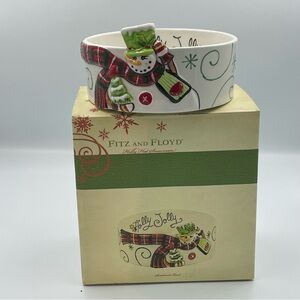 Fitz and Floyd Holly Jolly Serving bowl in box. Pre-owned. 2013. Box shows wear.